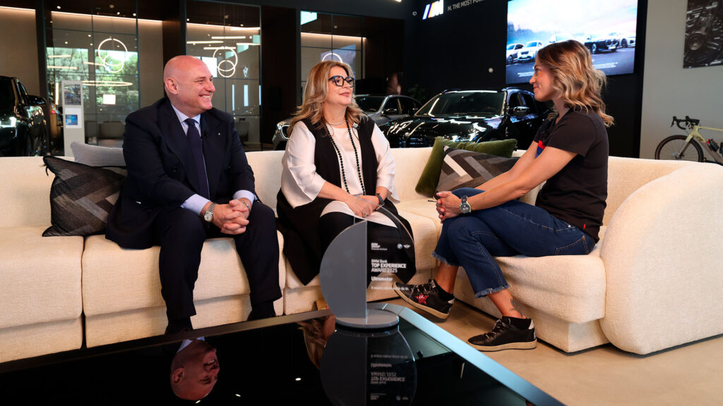 Vediamo un momento della premiazione come BMW Financial Services TOP Experience 2025